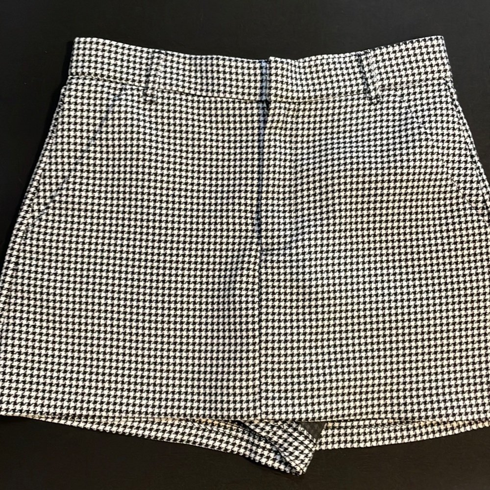 Zara mini skirt